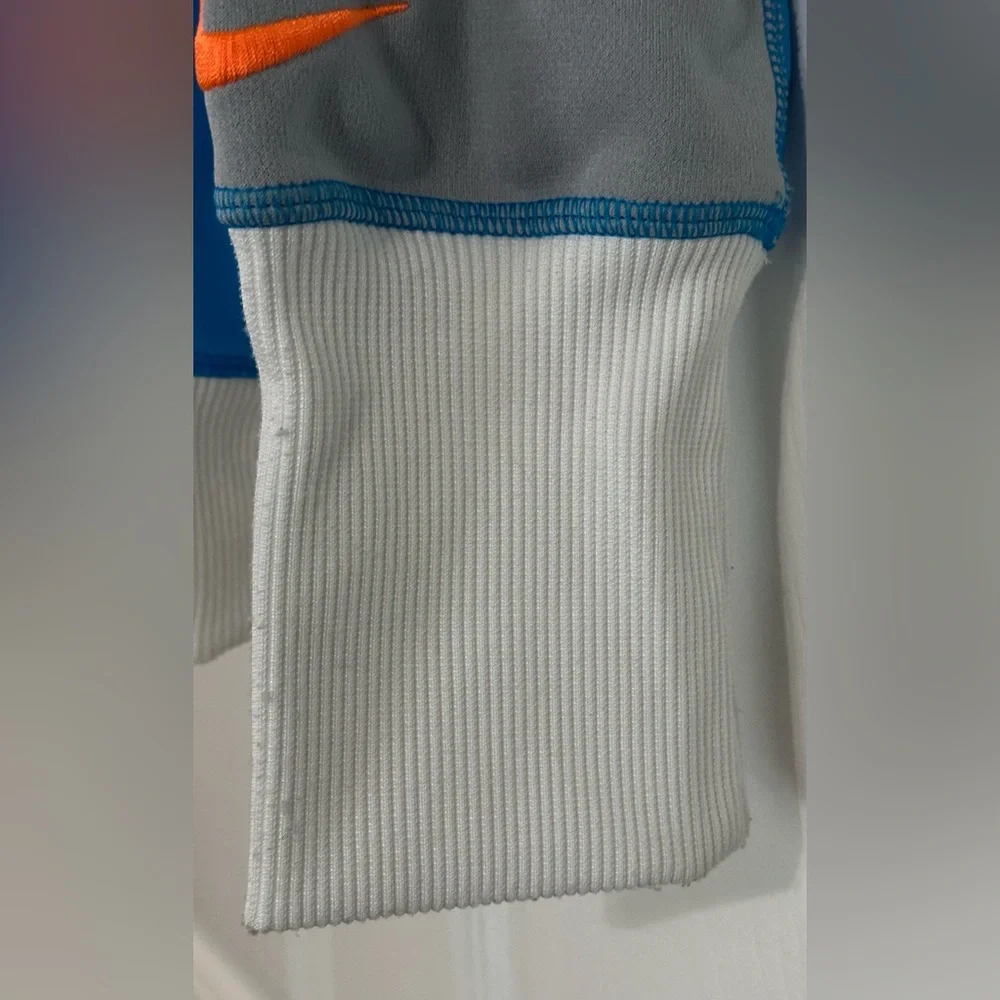 Nike Women’s Therma-Fit Just Do It Logo Hoodie - Size Medium‎